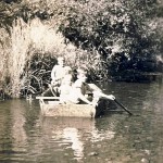 Rowing in Creek, Van Damme